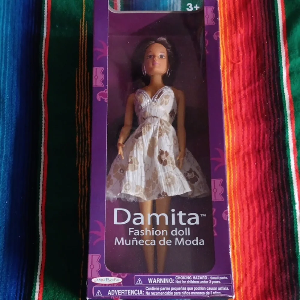 Damita Fashion Doll with White Dress - Picture 1 of 4